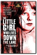 Gledaj The Little Girl Who Lives Down the Lane Online sa Prevodom