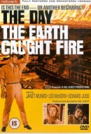 Gledaj The Day the Earth Caught Fire Online sa Prevodom